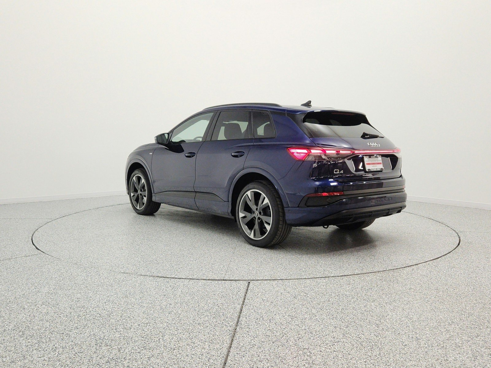 Used 2023 Navarra Blue Metallic Audi Premium Plus 50 quattro image 7