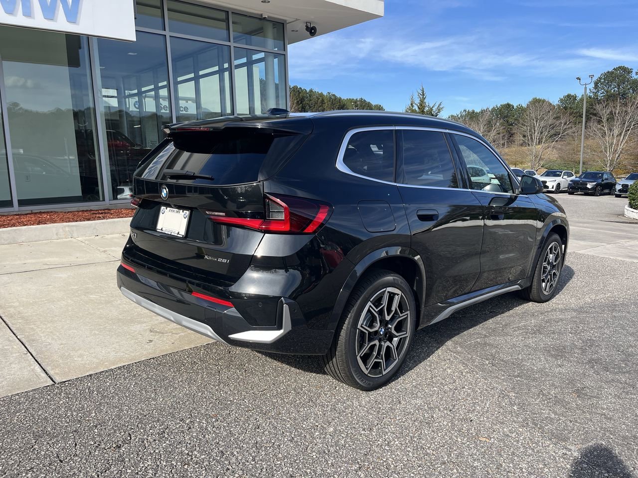 2025 BMW X1 28i - Photo 8