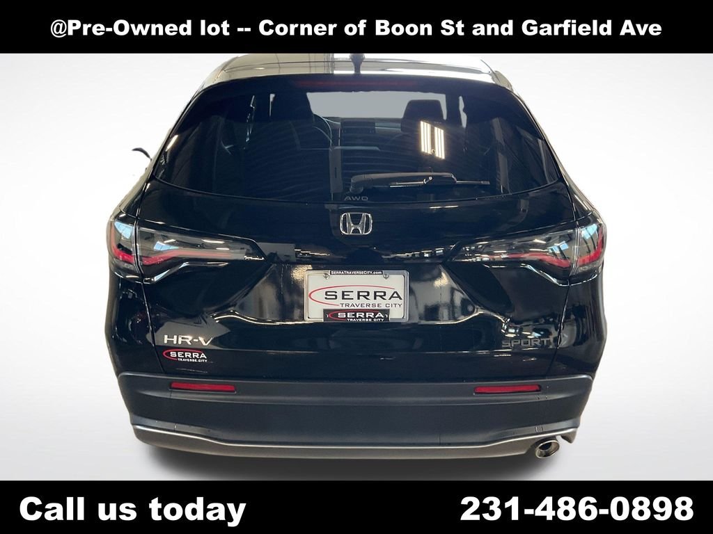 Used 2024  Honda Sport image 4