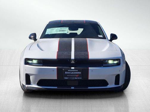New 2026 White Knuckle Exterior Paint Dodge R/T Scat Pack image 2