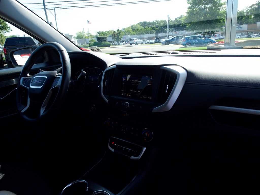 2023 GMC Terrain SLE - Photo 33