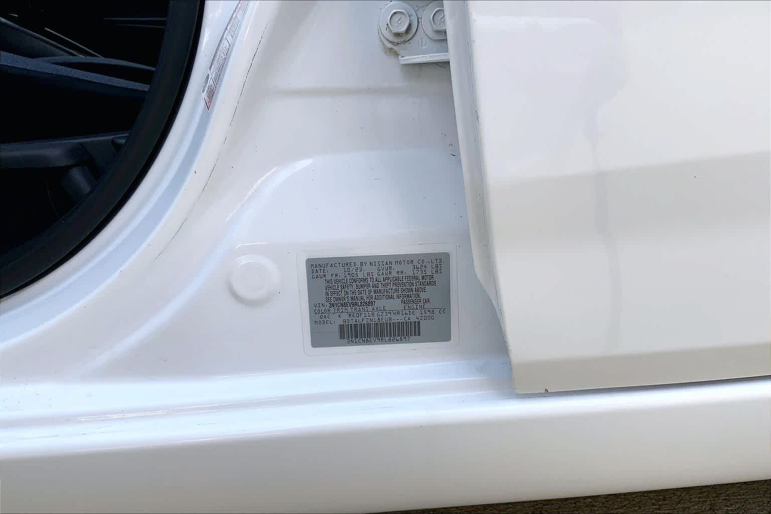 Used 2024 Aspen White Tricoat Nissan SV image 34