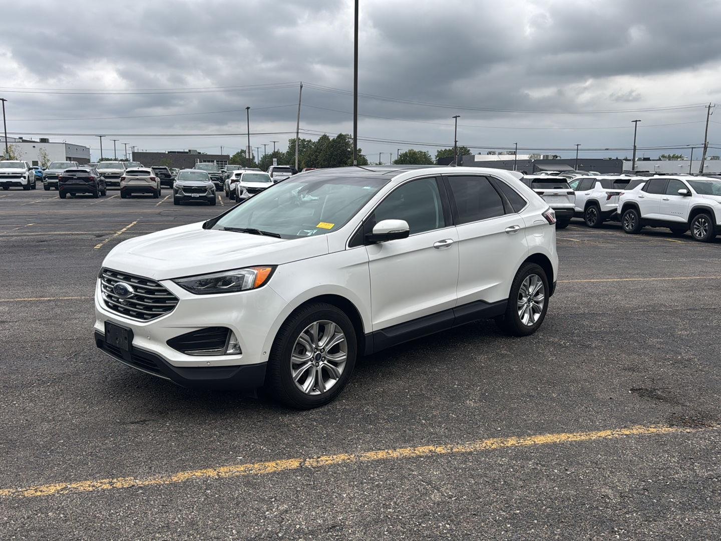 Used 2021 Star White Metallic Tri-Coat Ford Titanium image 5