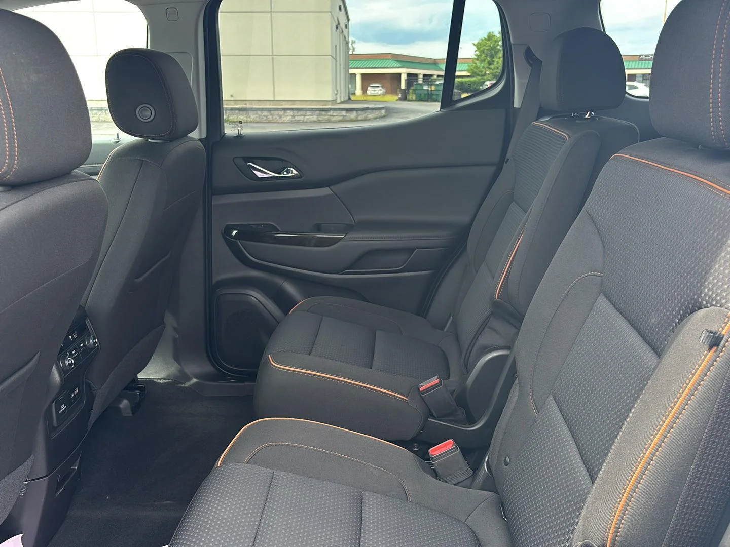 Used 2023 Summit White GMC AT4 image 32