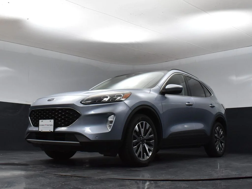 Used 2022 Blue Ford Titanium image 35