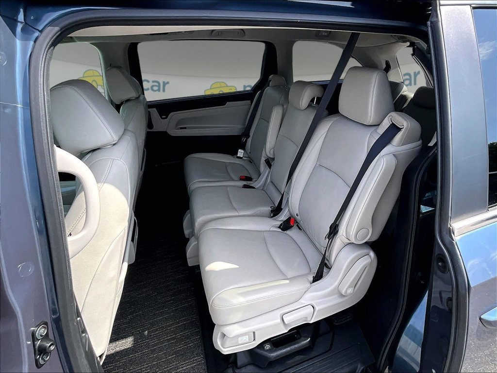 Used 2025 Black Honda EX-L image 15