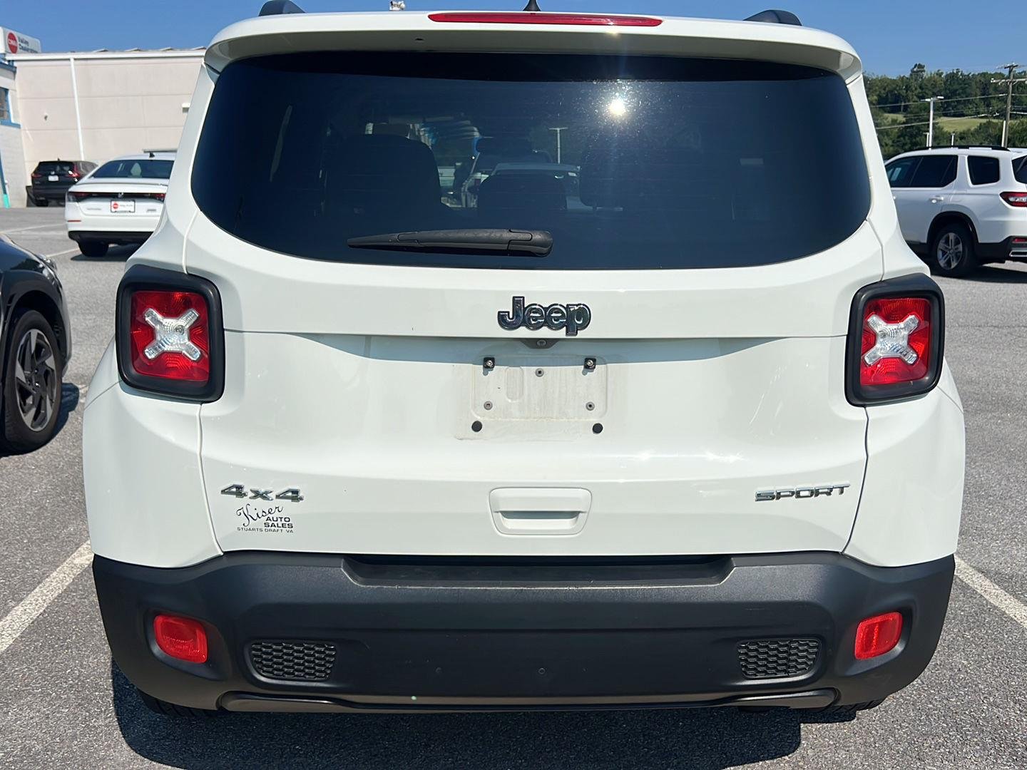 Used 2018 Alpine White Jeep Sport image 3