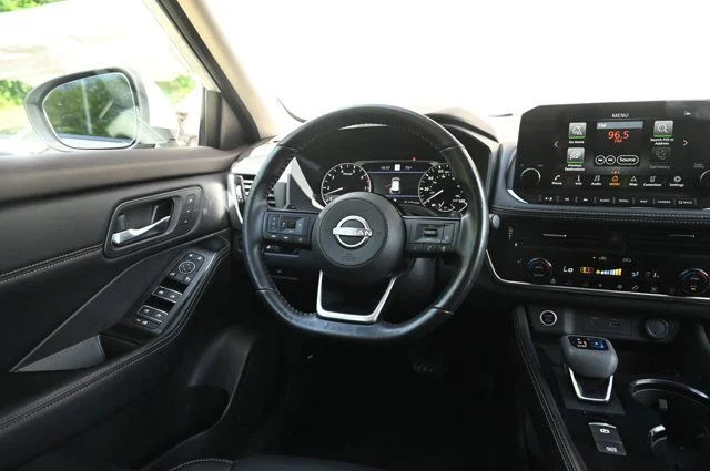 2022 Nissan Rogue SL - Photo 13