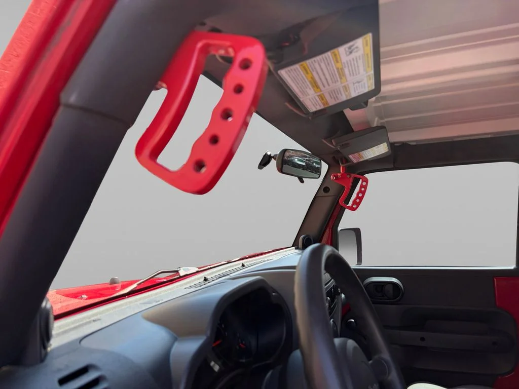 Used 2009 Red Jeep Unlimited X image 15