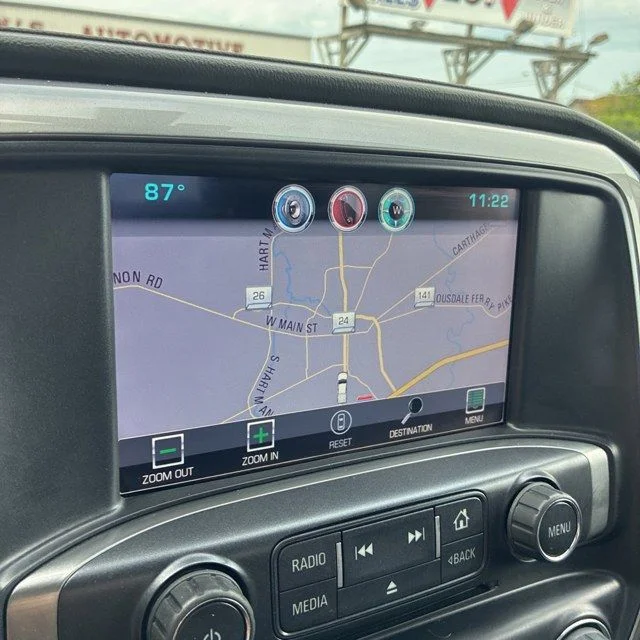 Used 2015 Black Chevrolet LTZ image 9