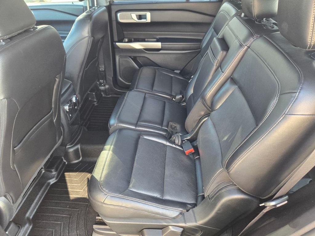 Used 2021 Gray Ford Limited image 10