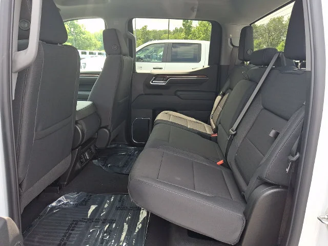 New 2026 Summit White GMC Elevation image 8