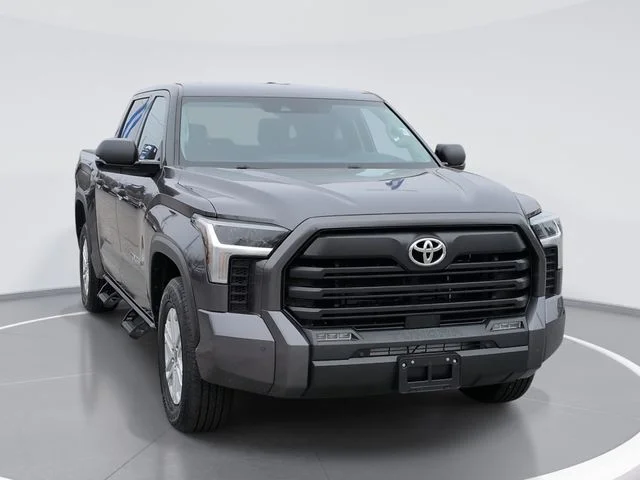 Used 2022 Gray Toyota SR5 image 1