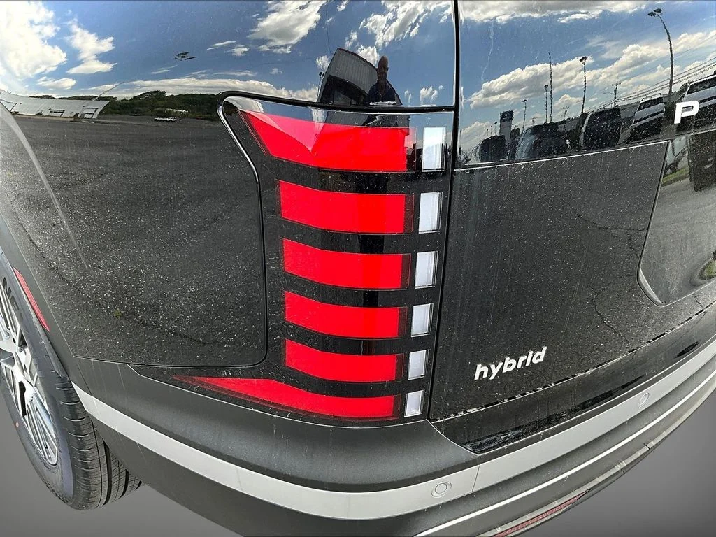 New 2026 Black Hyundai SEL image 28