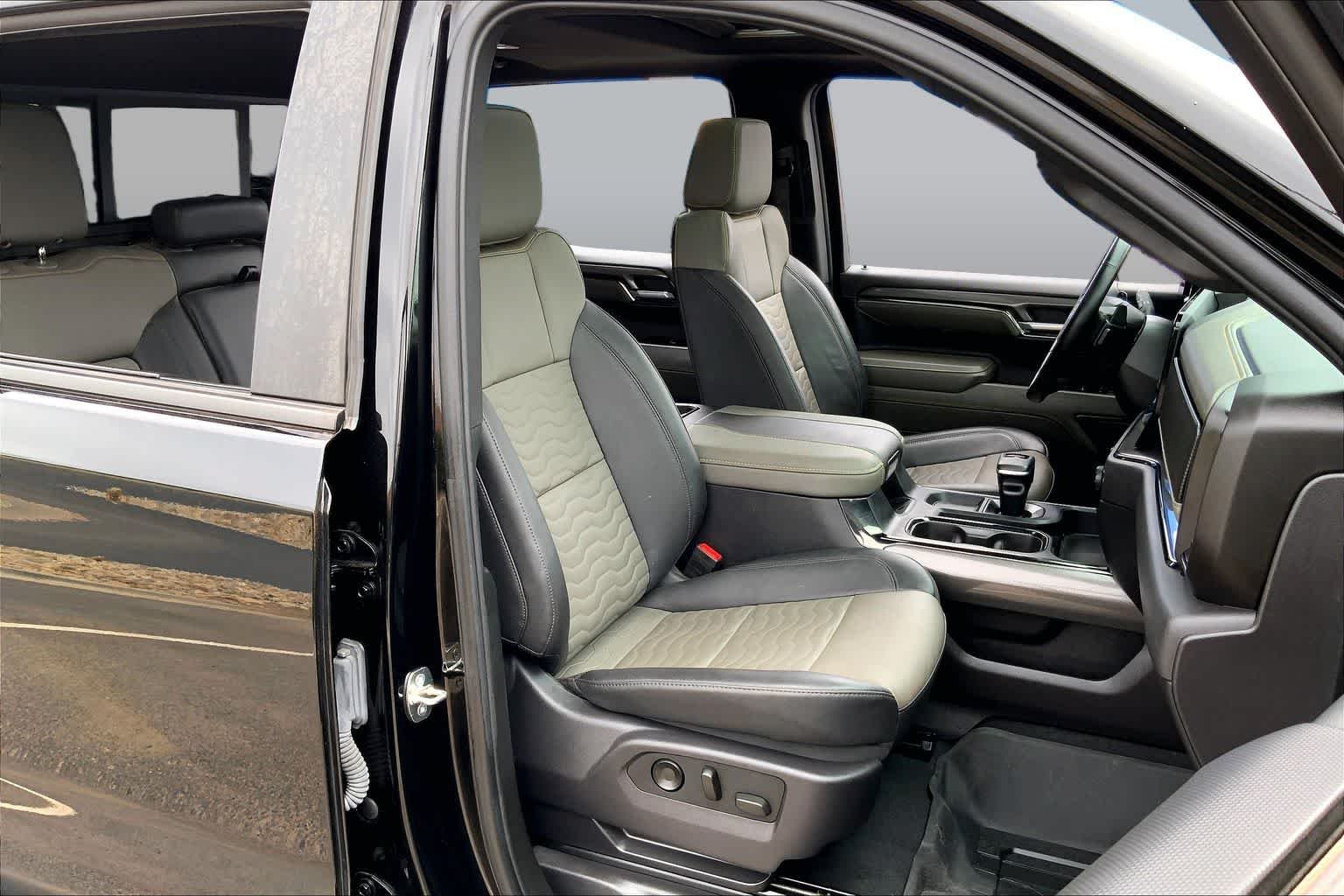Used 2024 Black Chevrolet ZR2 image 9