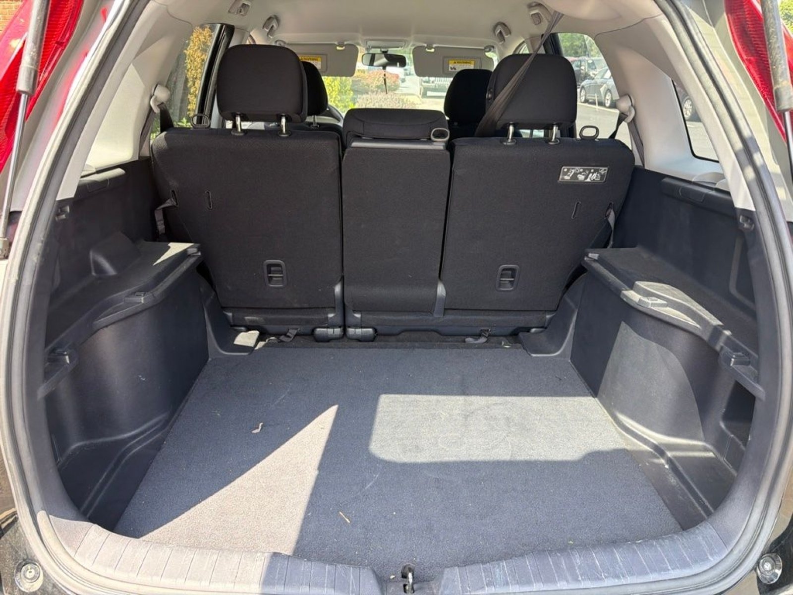 Used 2011 Crystal Black Pearl Honda SE image 14