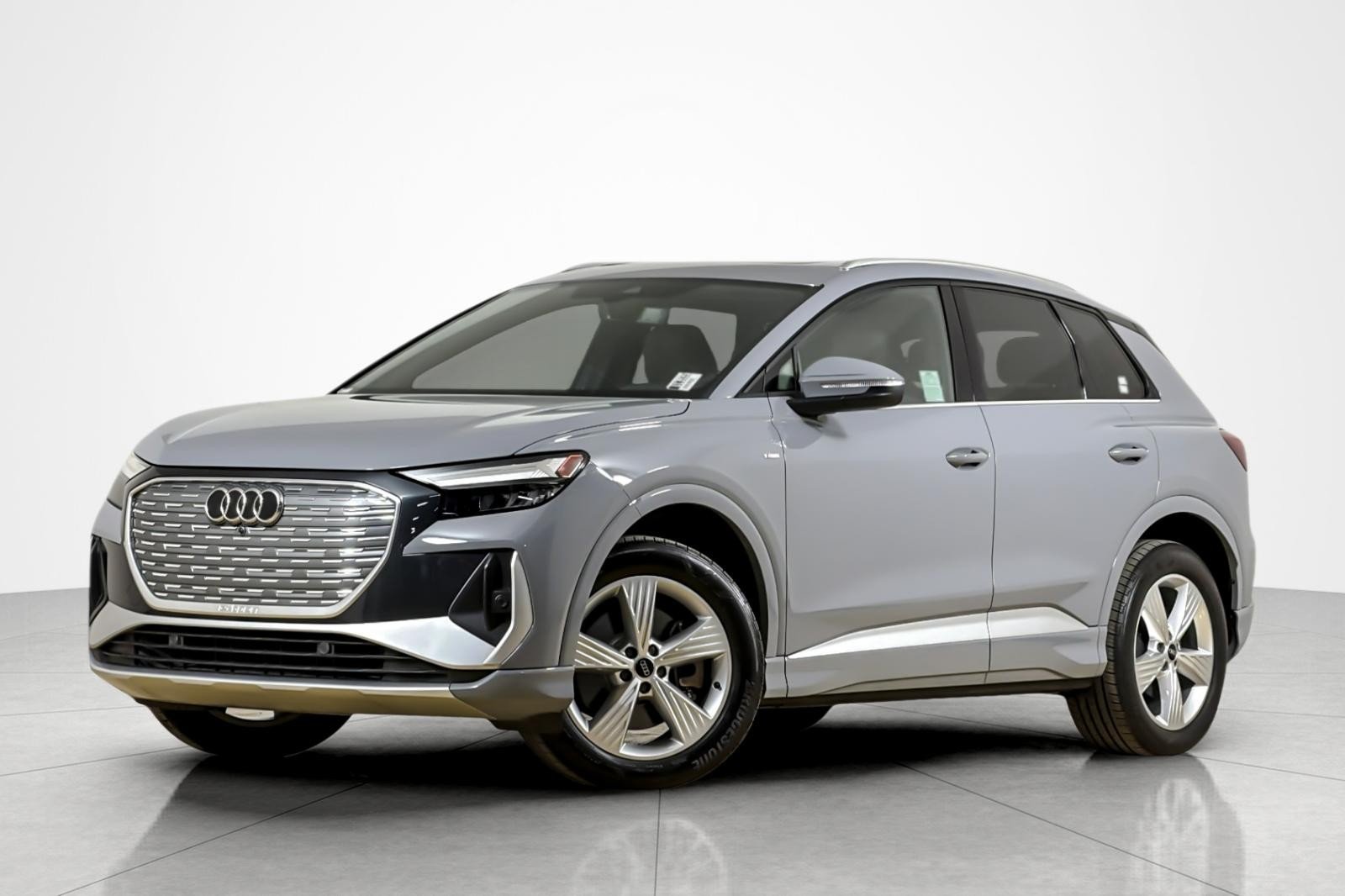 2024 Audi Q4 e-tron Premium