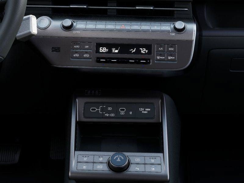 New 2027 Mirage Green Hyundai Limited image 17