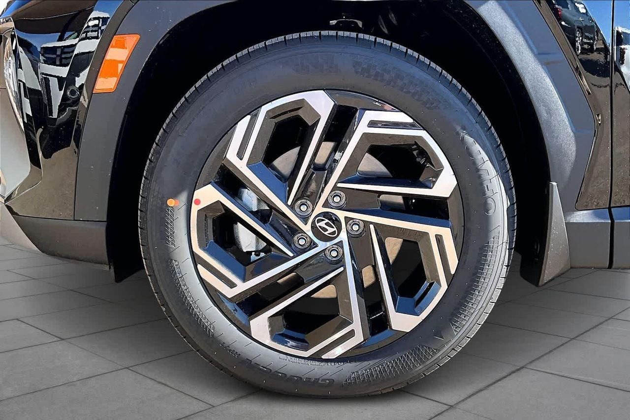 New 2026 Phantom Black Hyundai Limited image 11