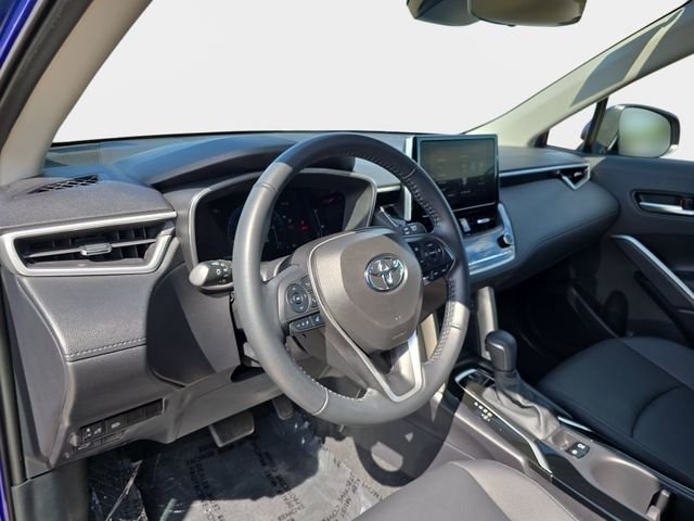 Used 2024 Blue Toyota XLE image 19