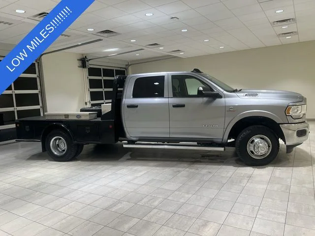 Certified Used 2020 Billet Silver Metallic Clearcoat Ram Tradesman image 6