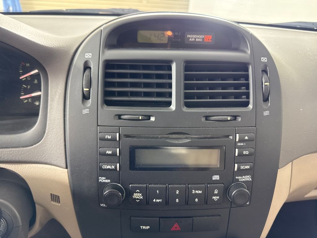 Used 2009 Gold Kia EX image 22