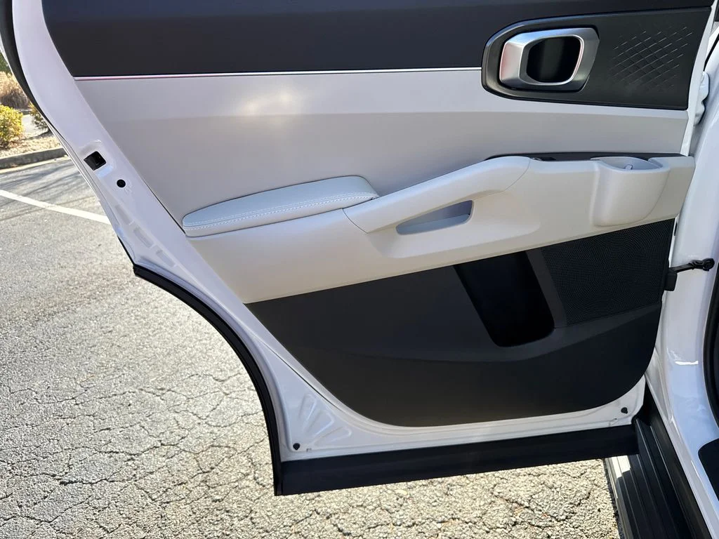 New 2026 White Kia S image 21