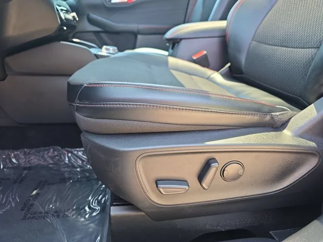 Used 2023 Black Ford ST-Line image 30