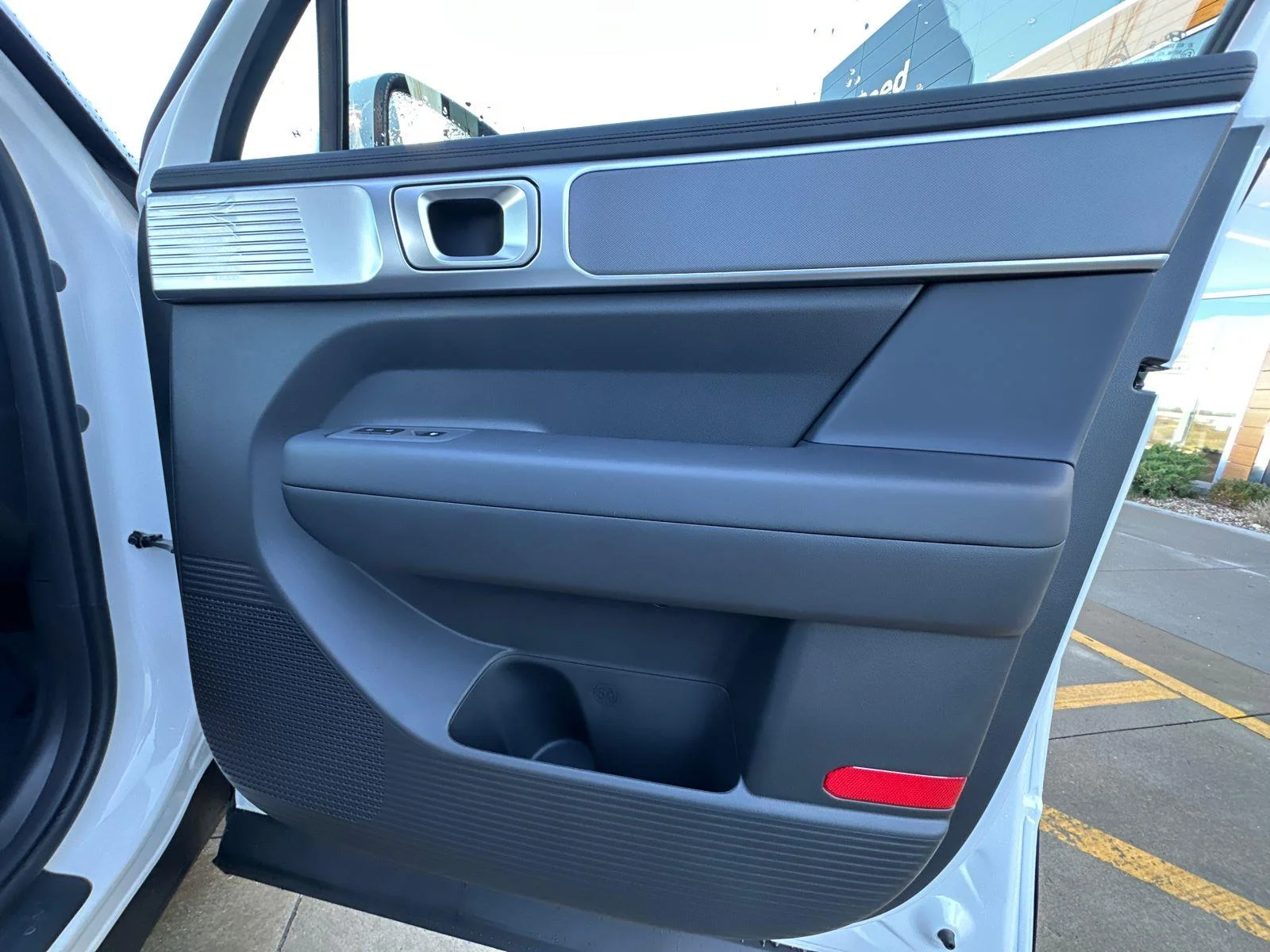 New 2026 Serenity White Hyundai SE image 31