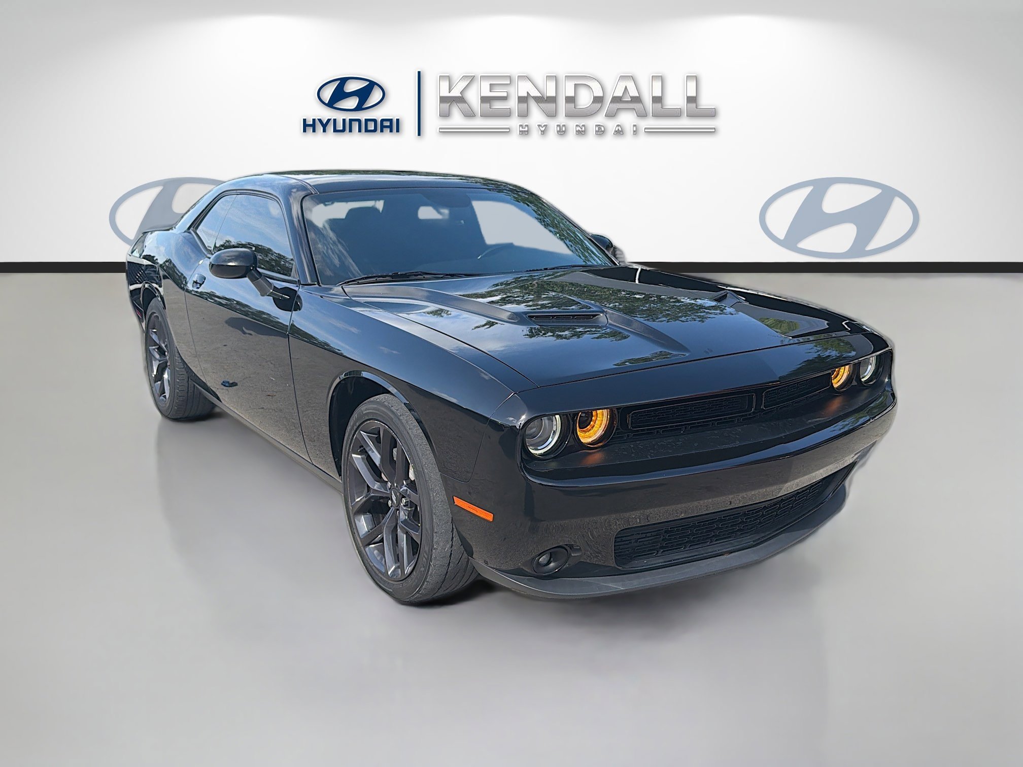 2021 Dodge Challenger SXT Auto's photo