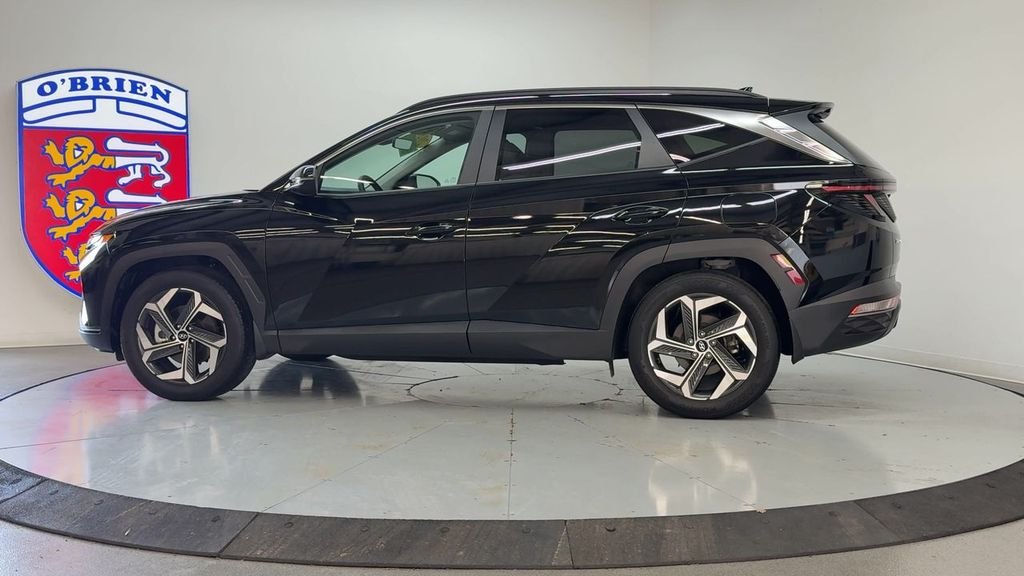 Used 2024 Black Pearl Hyundai SEL image 7