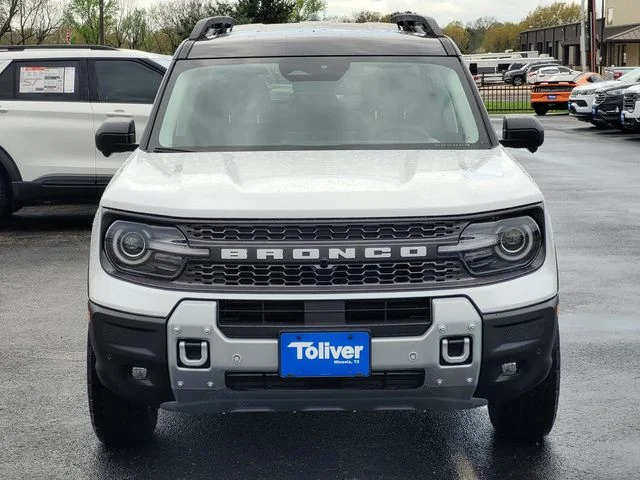 New 2026 Oxford White Ford Badlands® image 3