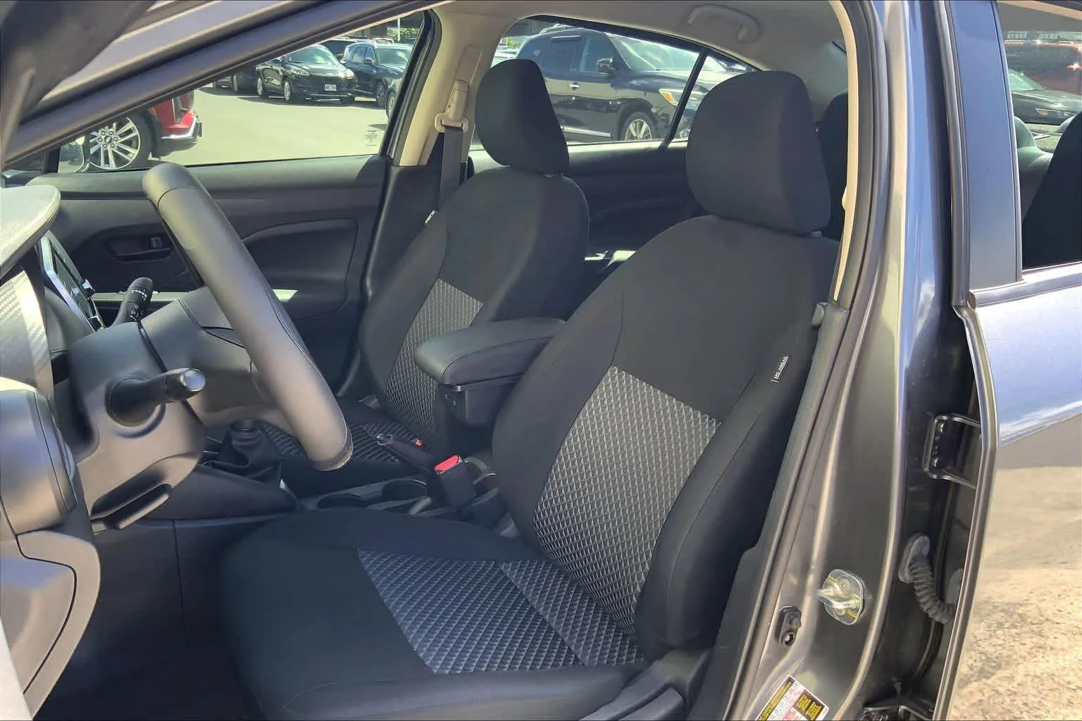 Used 2024  Nissan S image 11
