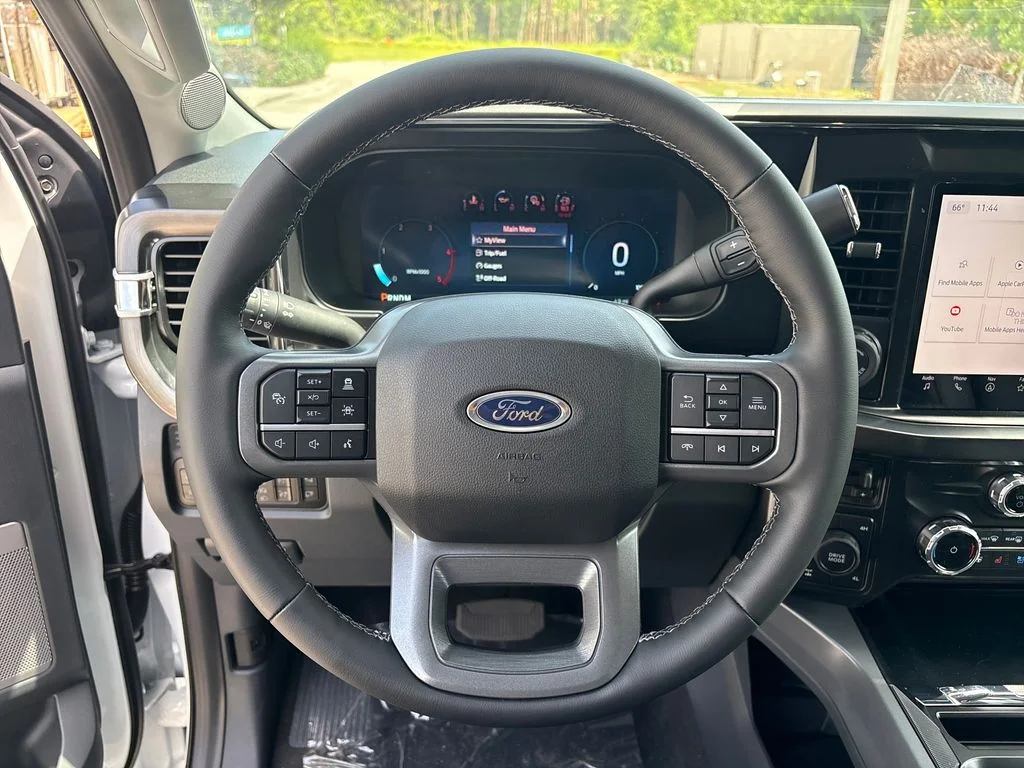 New 2026 White Ford Lariat image 16