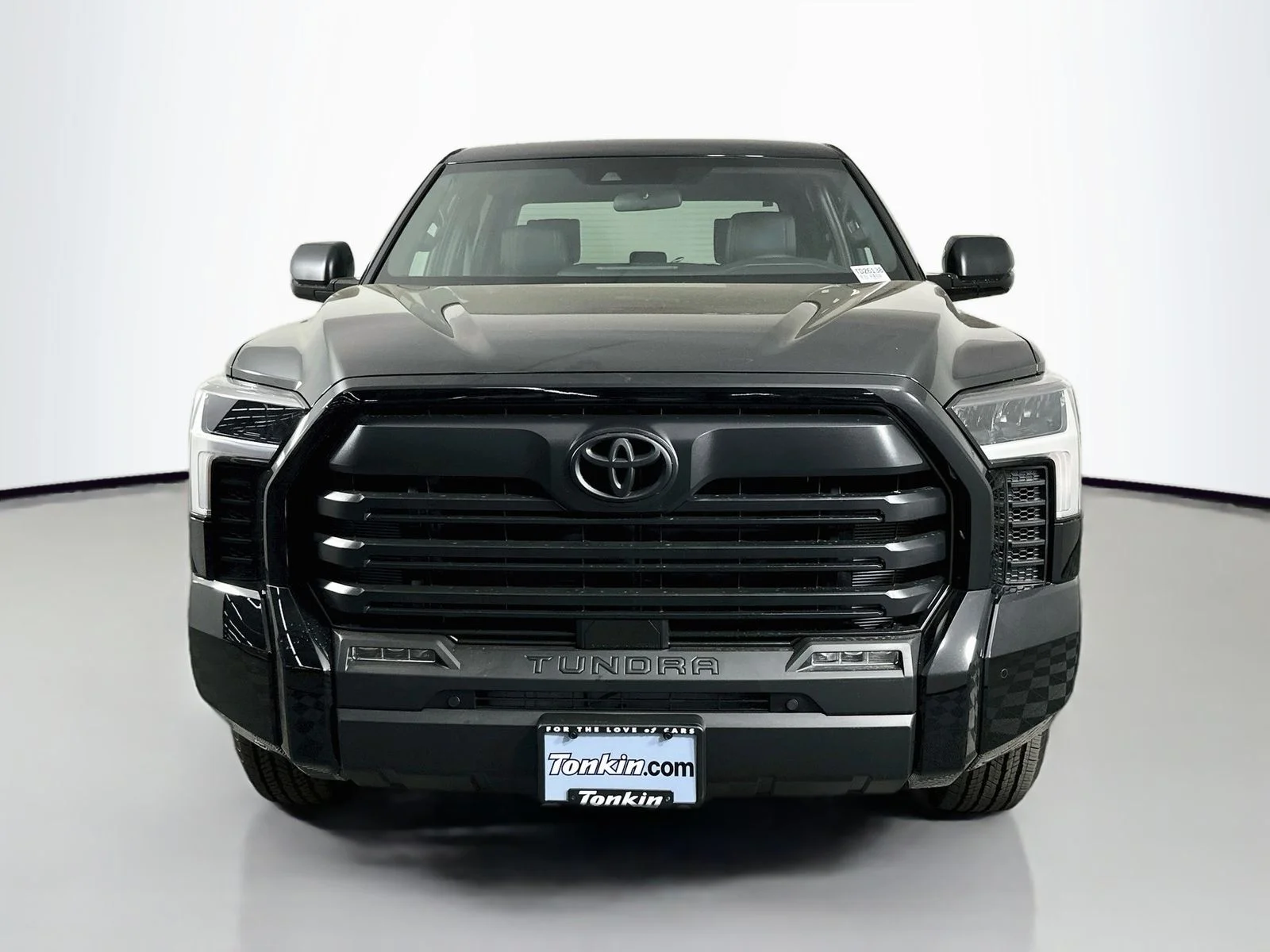 New 2026 Midnight Black Metallic Toyota  SR5 image 2