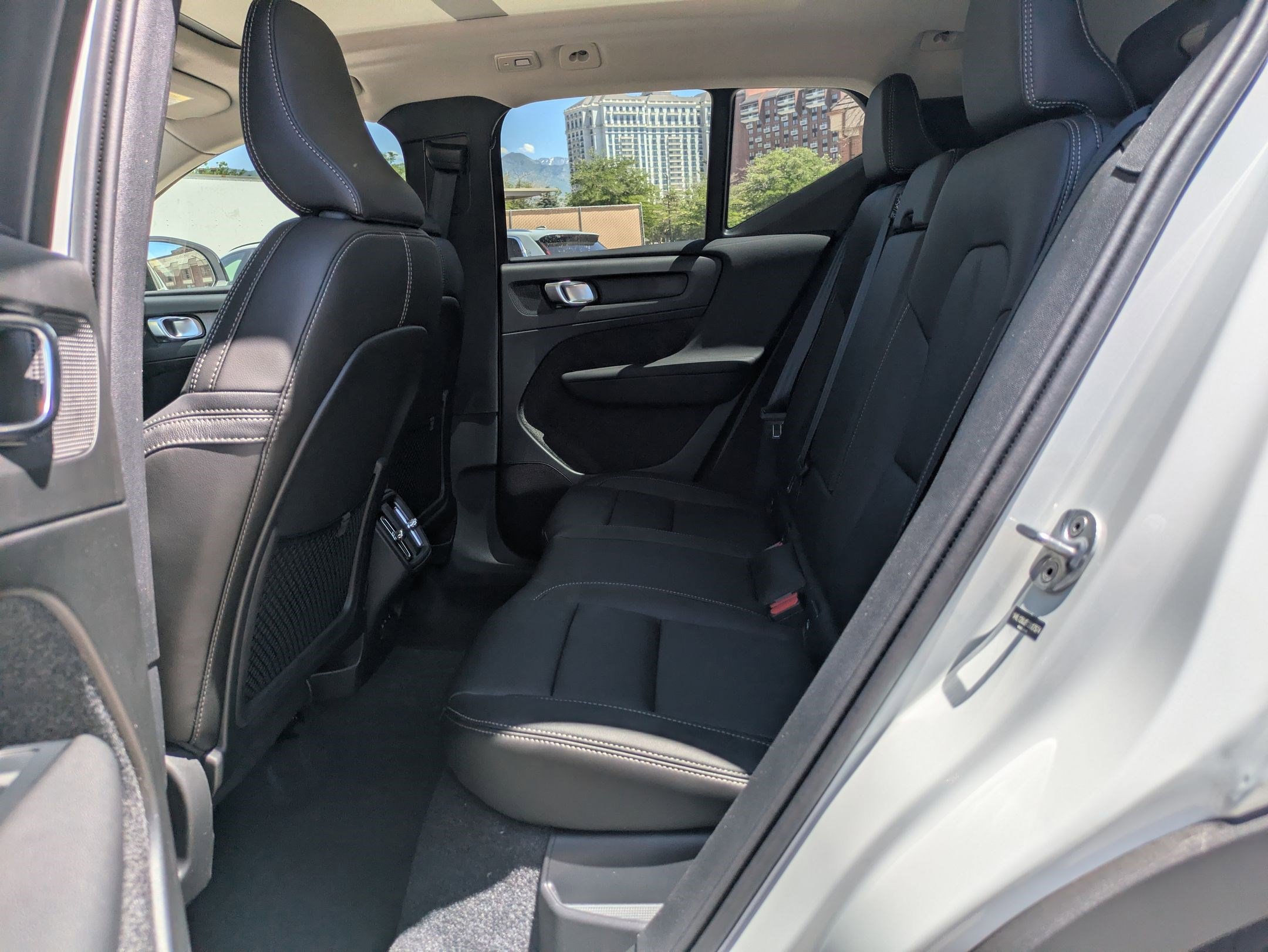 New 2026 Crystal White Volvo Core image 15