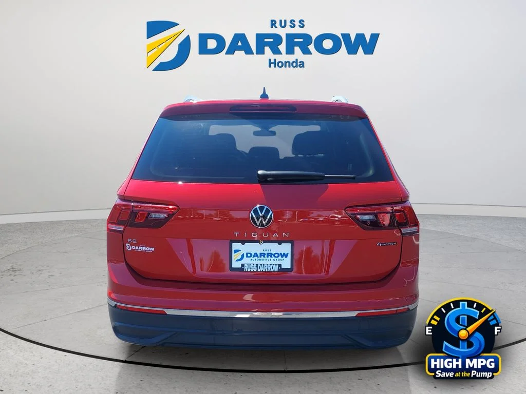 Used 2022 Red Volkswagen 2.0T SE image 4
