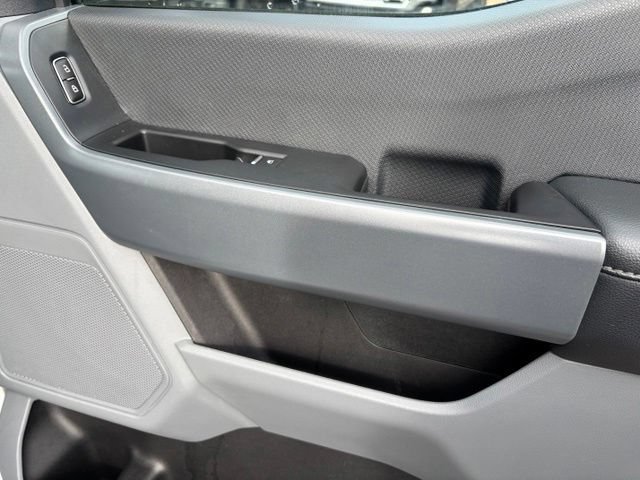 Used 2023 White Ford XLT image 22