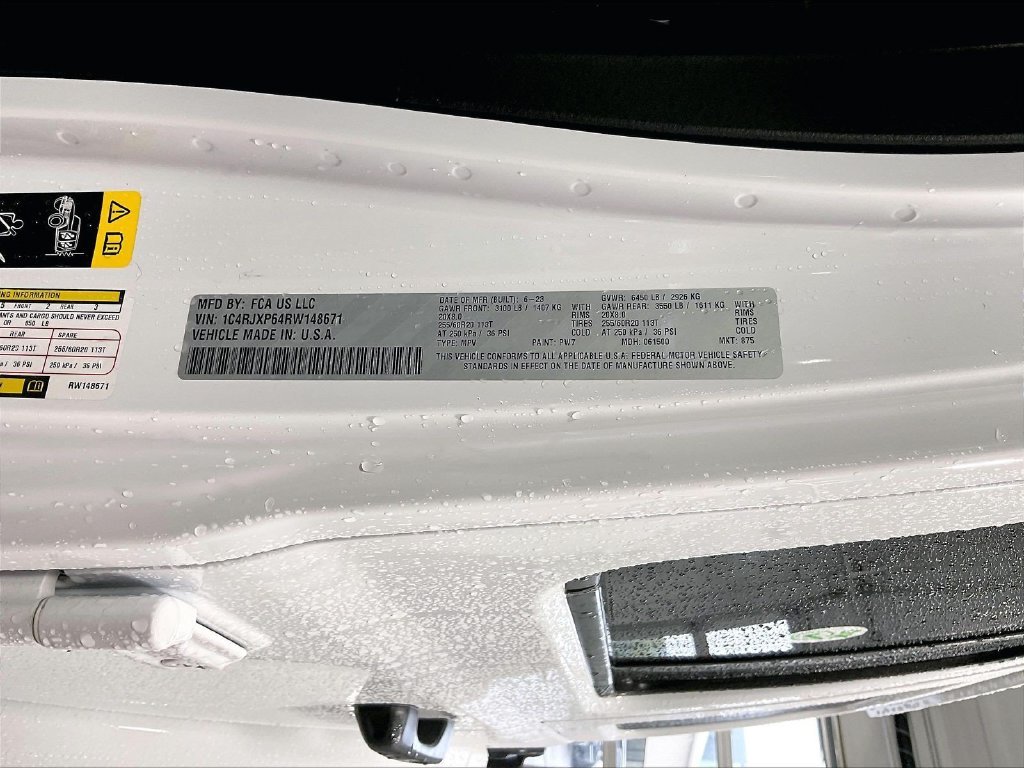 Used 2024 White Jeep Sahara 4xe image 33