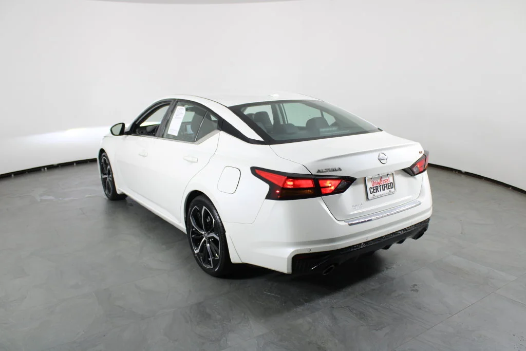 Certified Used 2023 White Nissan 2.5 SR image 16