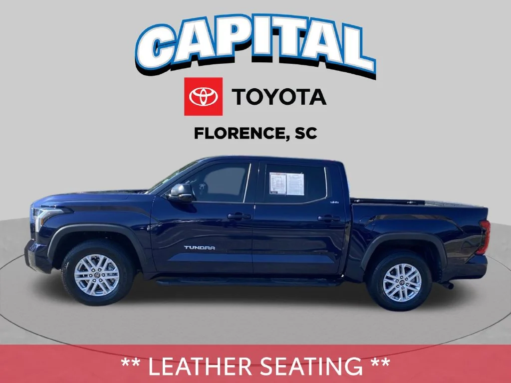 Used 2022  Toyota SR5 image 3