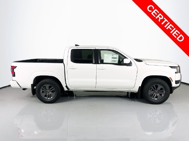 Certified Used 2025 White Nissan SV image 10