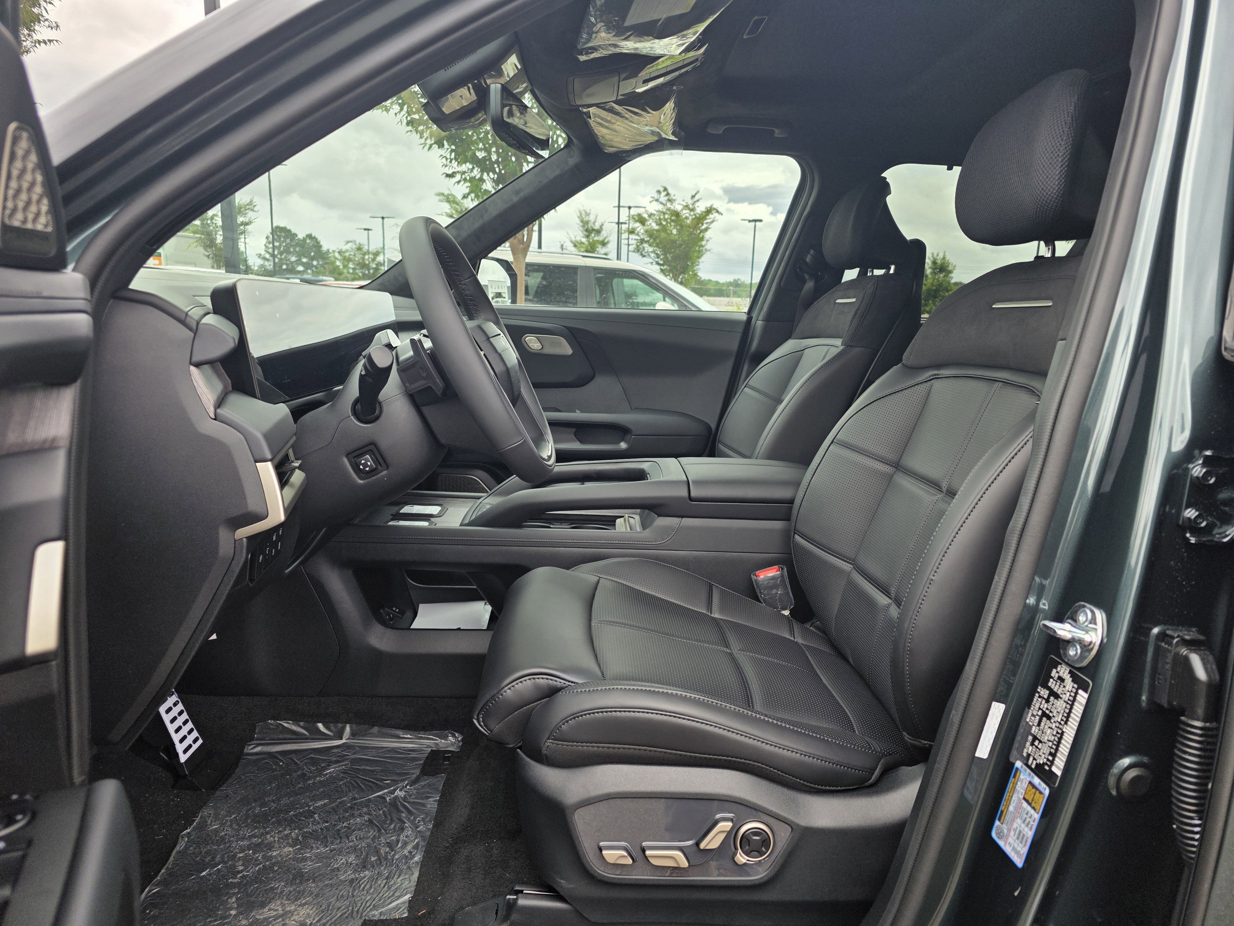 New 2027 Black Jade Green Kia SX-PRESTIGE image 10