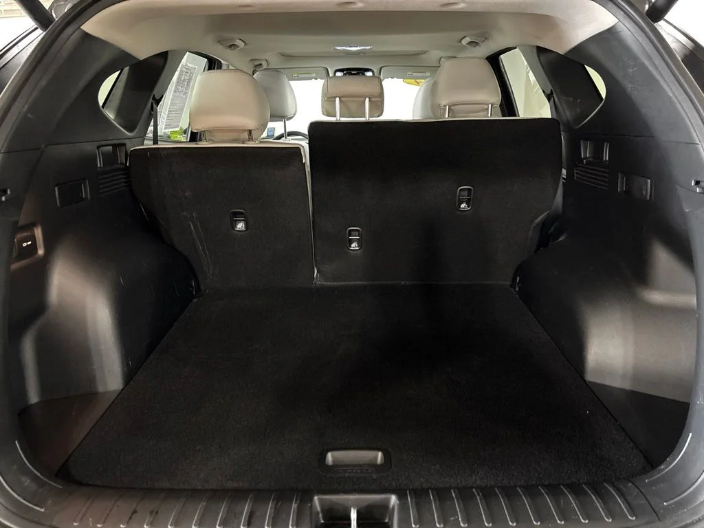 Certified Used 2024 Black Hyundai SEL image 13