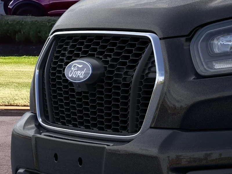 New 2026 Agate Black Metallic Ford XLT image 17