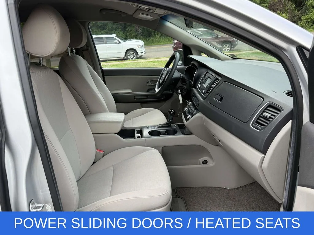Used 2016 Silver Kia LX image 14
