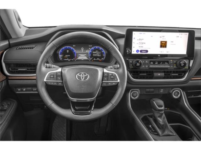 Used 2024 Pearl Toyota Limited image 6