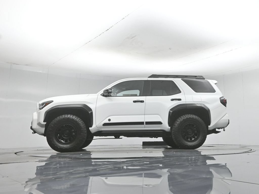 Used 2025 White Toyota Trailhunter image 54