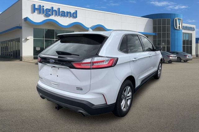 Used 2019 White Ford SEL image 4