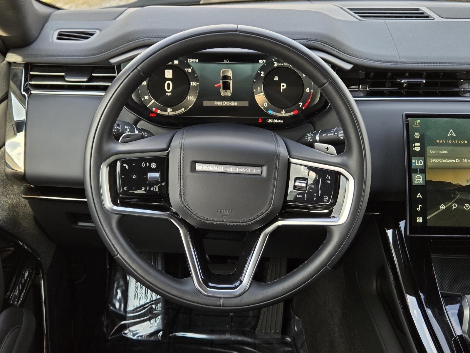 Used 2025 Santorini Black Metallic Land Rover SE image 25